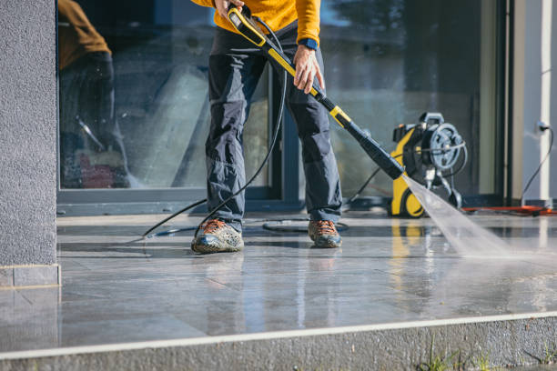 Deck Cleaning Services in Farmersville, CA